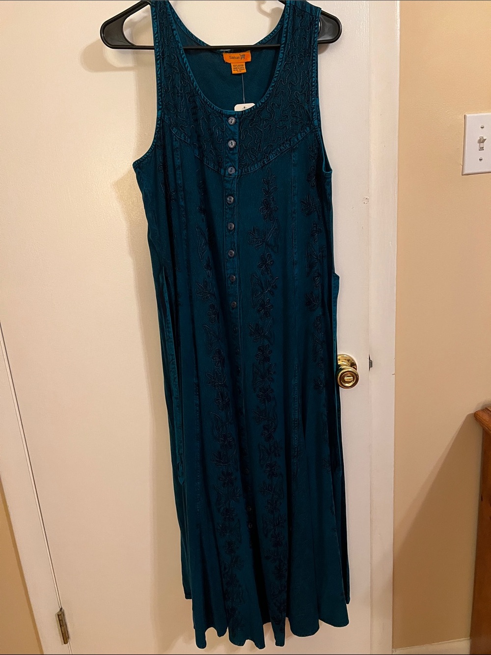 Sakkas Sleeveless Teal Embroidered Maxi Dress